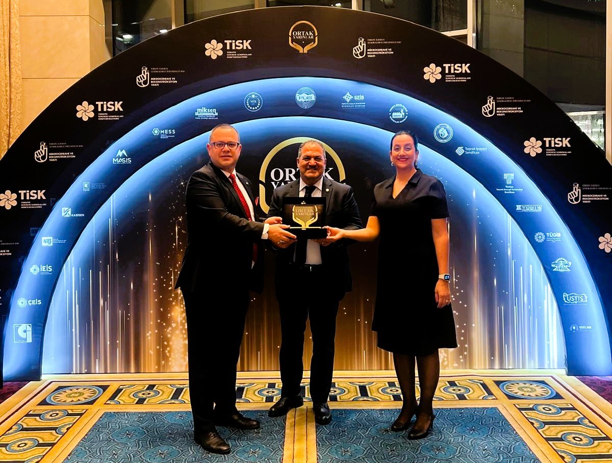 Denizli Sanayi Odası’na TİSK Ortak Yarınlar Ödülü